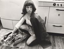 Cindy Sherman - The Infinite Metamorphosis of Narcissus