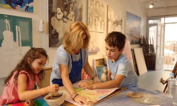 Art Teachers: Inspiring Creativity in Art Classes